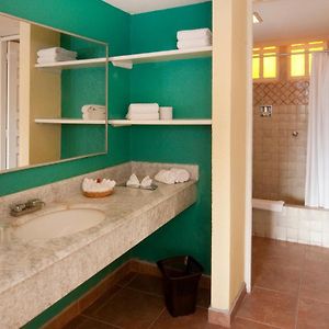 Habitación con Cama King